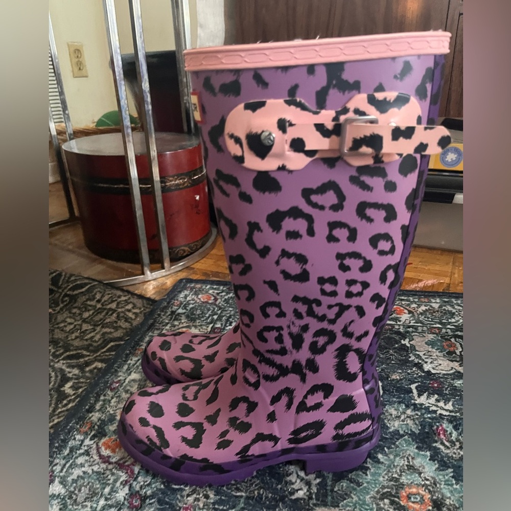 Hunter Kids Original First Classic Leopard Print Rain Boots - 4B/5G - Picture 9 of 15